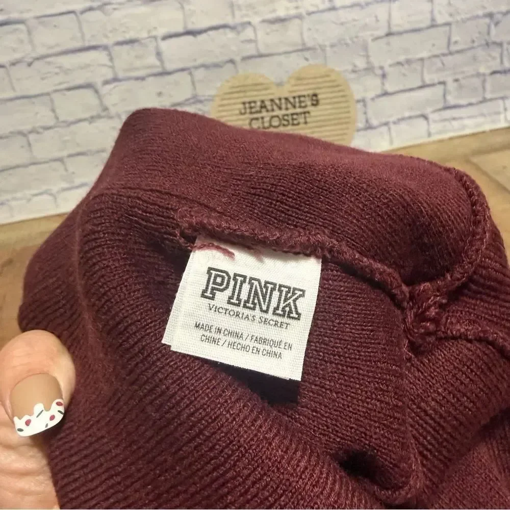 Victoria’s Secret PINK Beanie Pompom Hat Maroon Holiday Wine